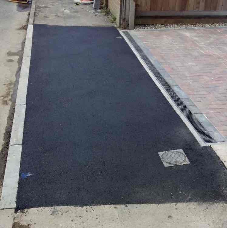 no alt tag provided